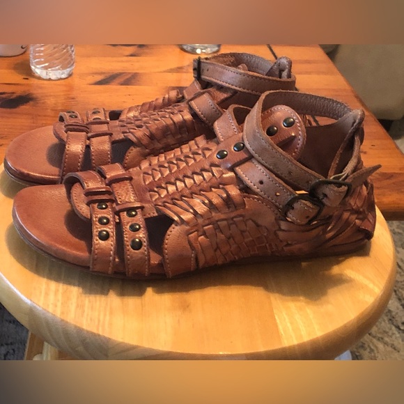 SOLD - Picture 5 of 7